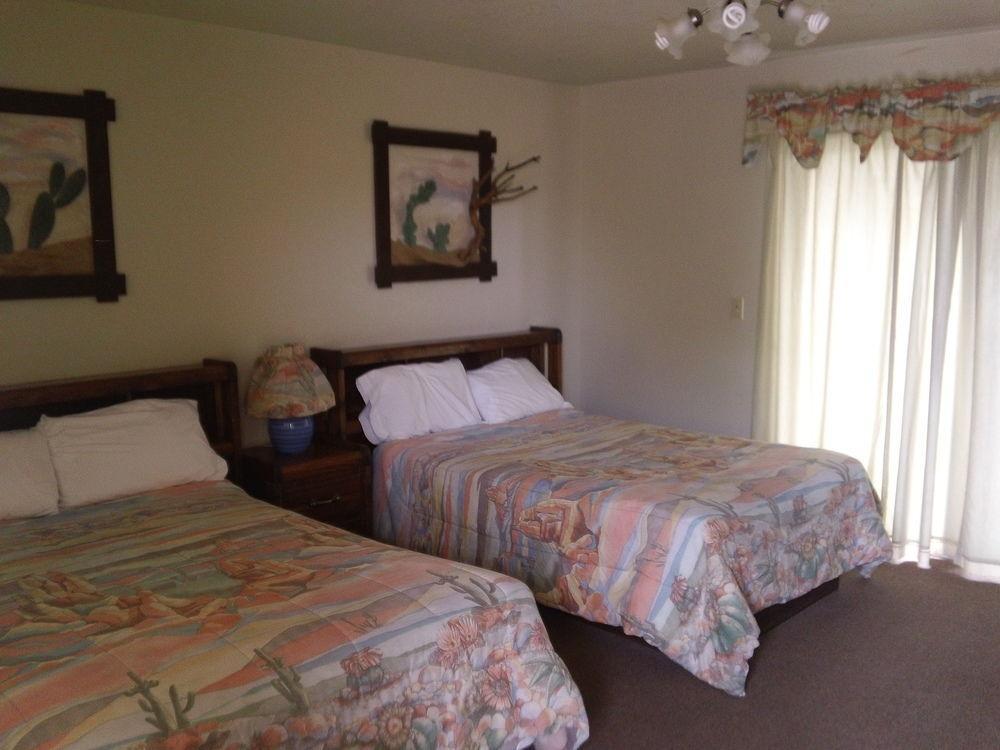 Bonnie Springs Ranch Motel Blue Diamond Dış mekan fotoğraf