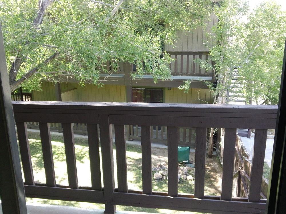 Bonnie Springs Ranch Motel Blue Diamond Dış mekan fotoğraf