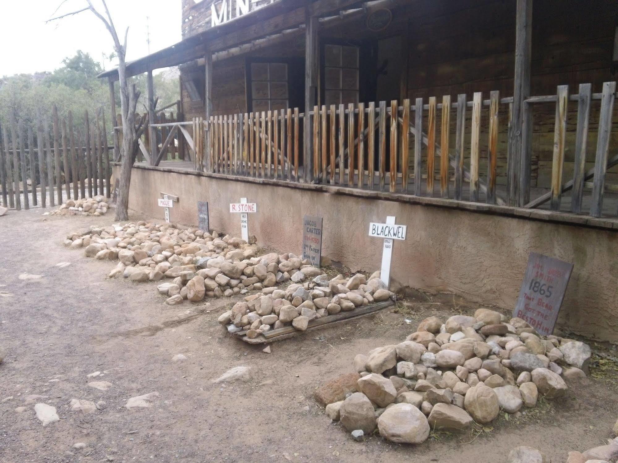 Bonnie Springs Ranch Motel Blue Diamond Dış mekan fotoğraf