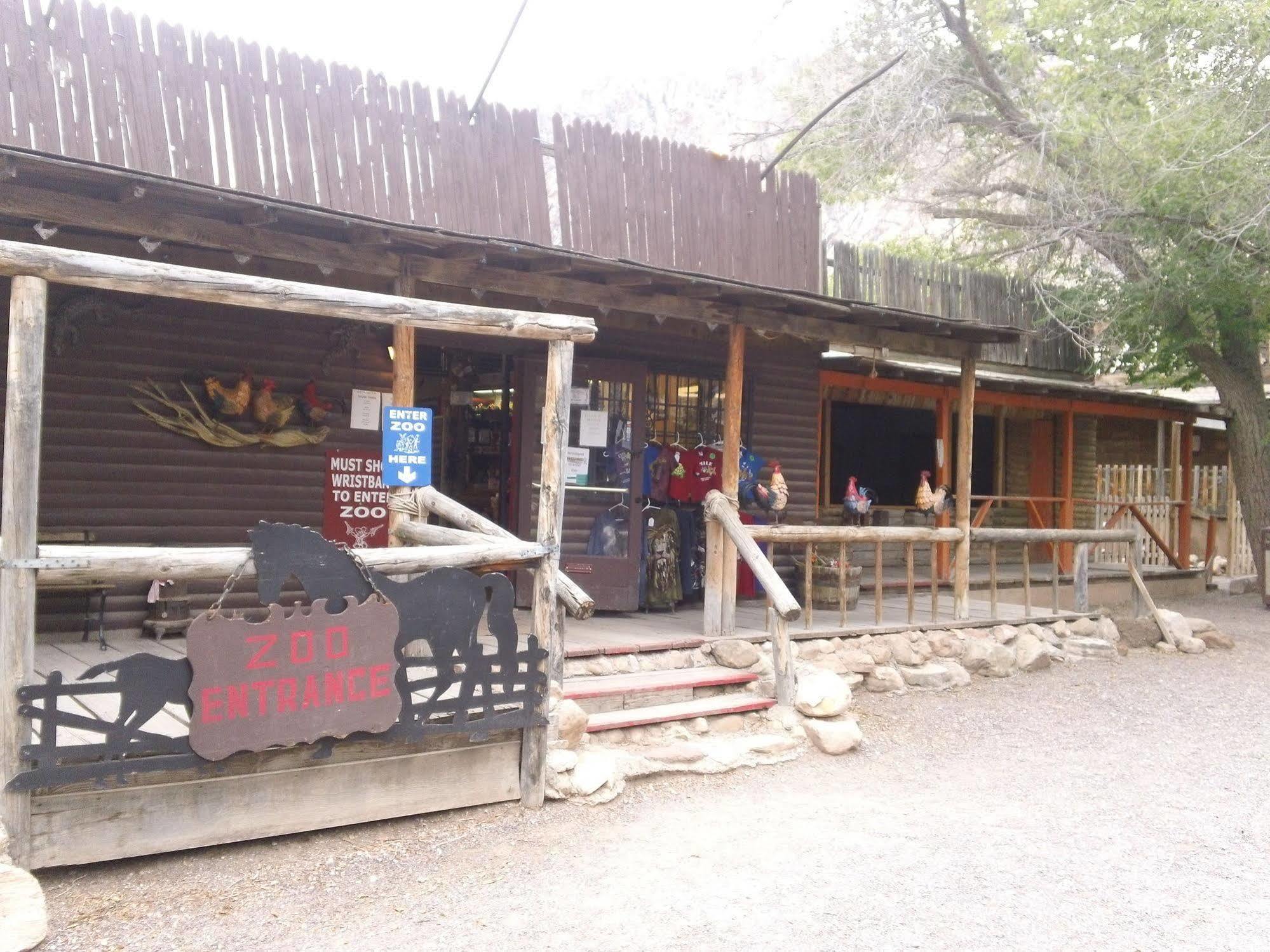 Bonnie Springs Ranch Motel Blue Diamond Dış mekan fotoğraf
