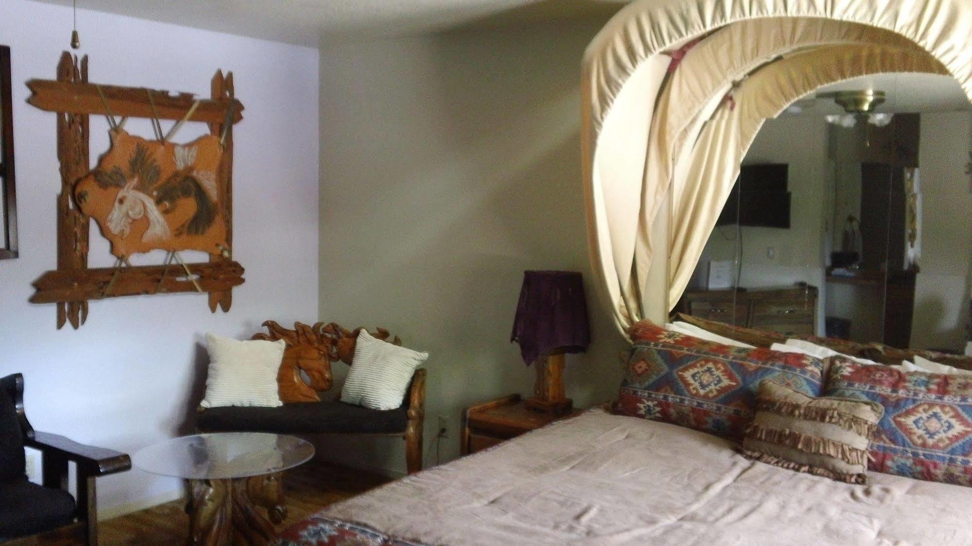 Bonnie Springs Ranch Motel Blue Diamond Dış mekan fotoğraf